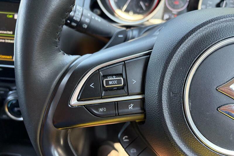 Suzuki Swift 1.2 Mild Hybrid Motion Black #11