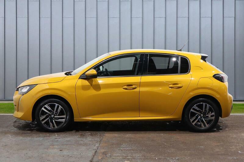 Peugeot 208 1.2 Puretech Allure Premium Euro 6 Ss Yellow #6