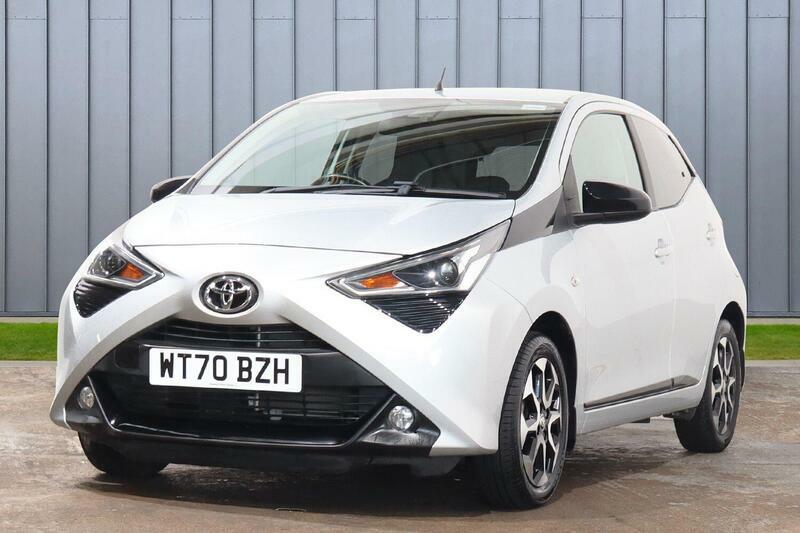 Toyota Aygo 1.0 Vvt-i X-trend X-shift Euro 6 Safety Sense Silver #4