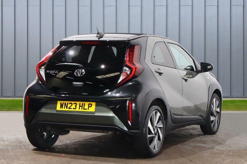 Toyota Aygo X 1.0 Vvt-i Edge X-shift Euro 6 Ss Green #4