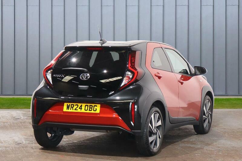 Toyota Aygo X 1.0 Vvt-i Edge Euro 6 Ss Red #5
