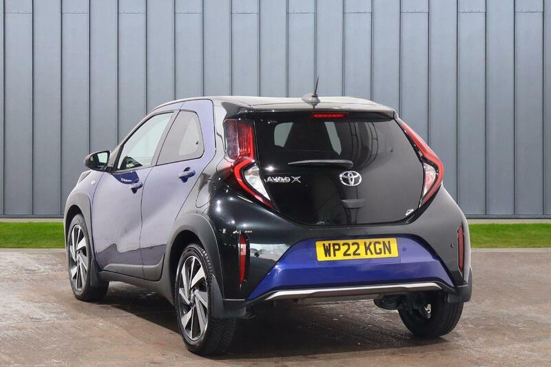 Toyota Aygo X 1.0 Vvt-i Exclusive X-shift Euro 6 Ss Blue #3