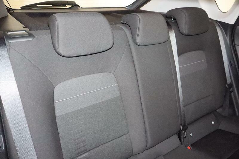 Hyundai Bayon Advance White #15