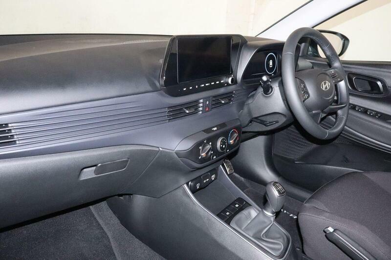 Hyundai Bayon 1.0 T-gdi Advance Euro 6 Ss Grey #2