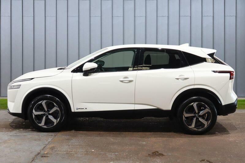 Nissan Qashqai 1.5 H E-power N-connecta Euro 6 Ss White #5