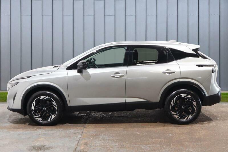 Nissan Qashqai 1.3 Dig-t Mhev N-connecta Euro 6 Ss DN75XLH Silver #6