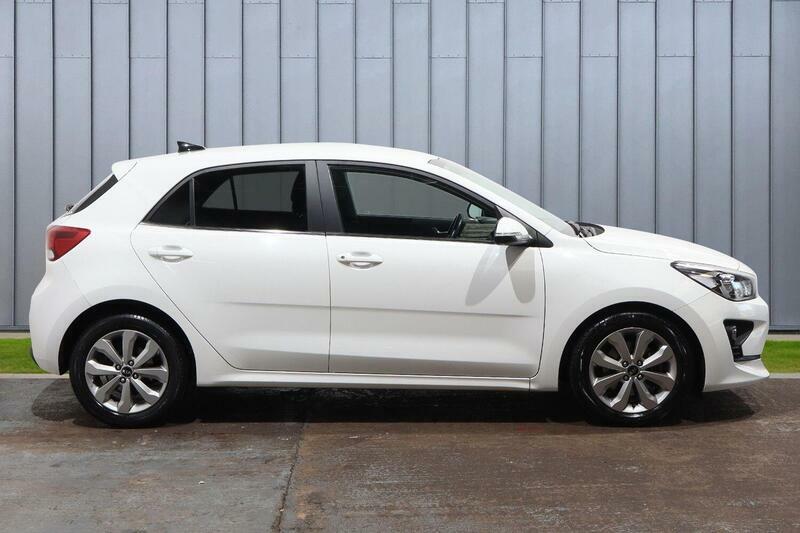 Kia RIO 1.0 T Gdi 2 Hatchback Blue #8