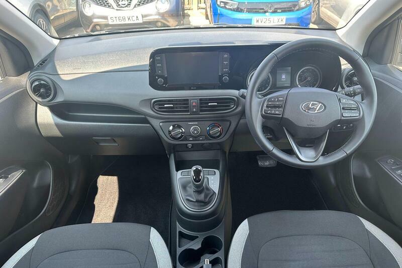 Hyundai I10 Blue #10