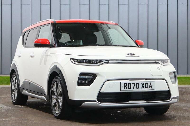 Kia Soul 64Kwh First Edition White