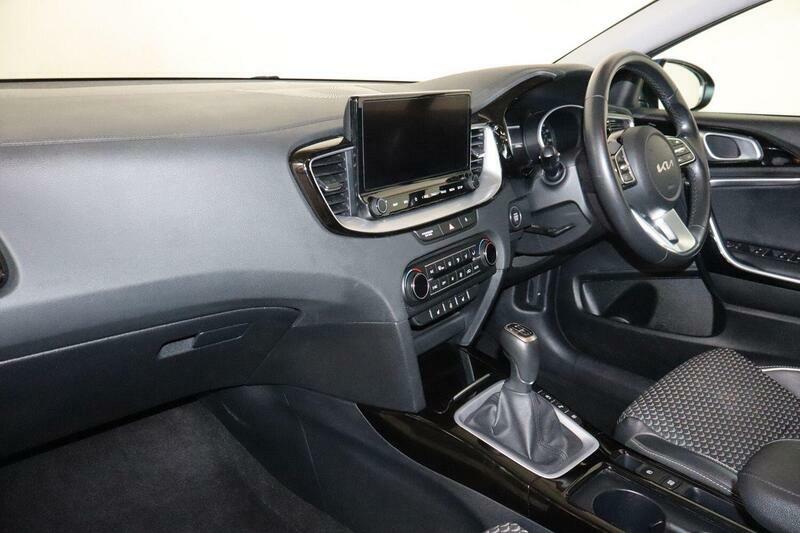 Kia Xceed 1.5 T-gdi 3 Euro 6 Ss Blue #2