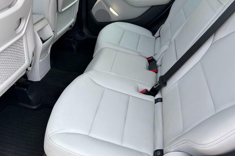 Mercedes-Benz B Class B 200 D  #17
