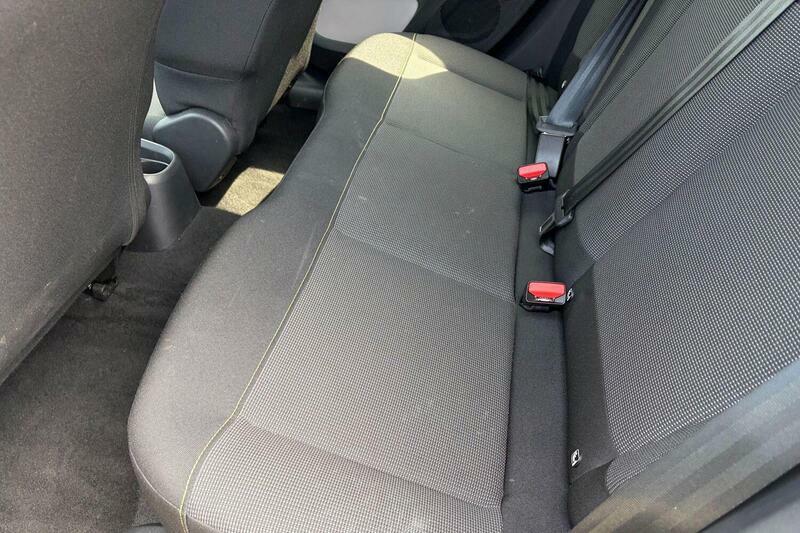 Citroen C3 1.2 Puretech 110 Plus Eat6 Grey #16