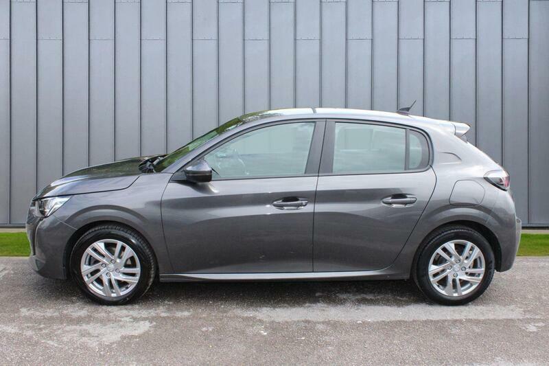 Peugeot 208 1.2 Puretech Active Black #9