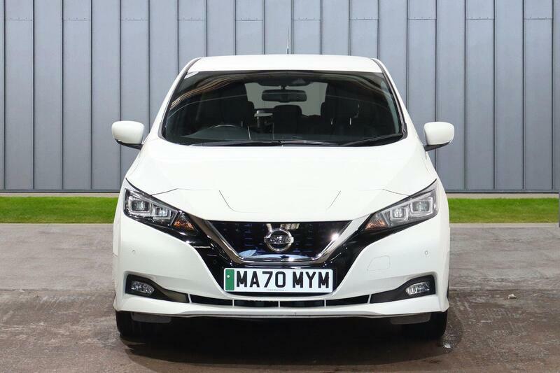 Nissan Leaf 40Kwh Tekna White #3