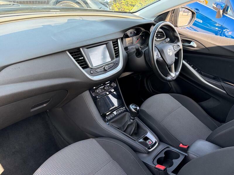 Vauxhall Grandland X 1.2 Turbo Se Premium Euro 6 Ss Black #2