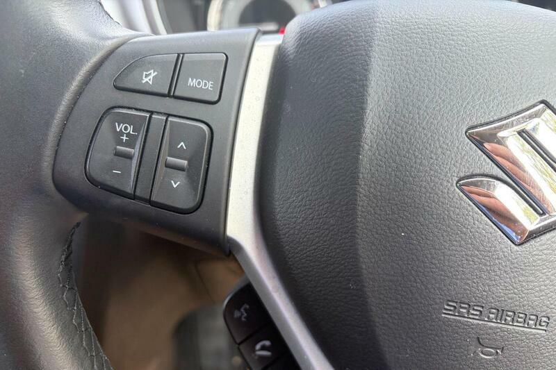 Suzuki Vitara Sz5 Hev Allgrip White #11