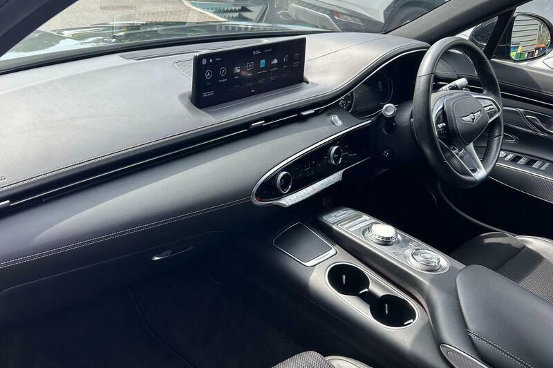 Genesis GV70 360Kw Sport 77Kwh Awd Red #8