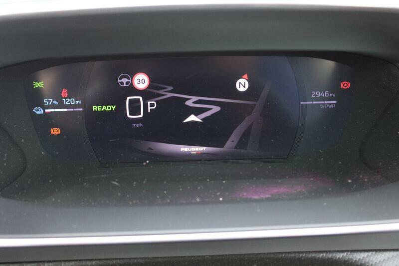 Peugeot e-2008 100Kw Gt 50Kwh Grey #14