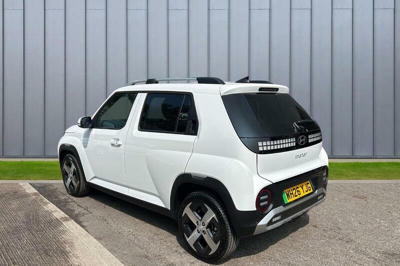Hyundai Inster Long Range 49Kwh 02 White #5