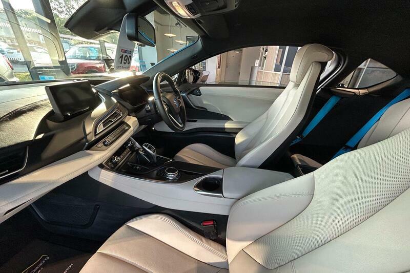 BMW i8 2015 1.5L I8 228 Bhp  #13