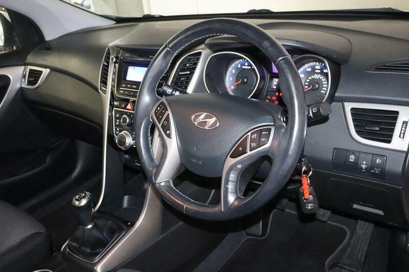 Hyundai I30 1.6 Se Black #11