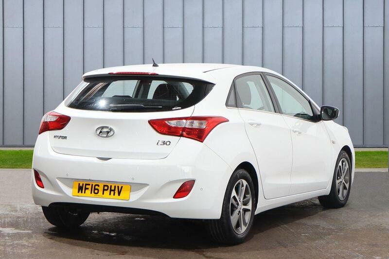 Hyundai I30 1.6 Se Black #9