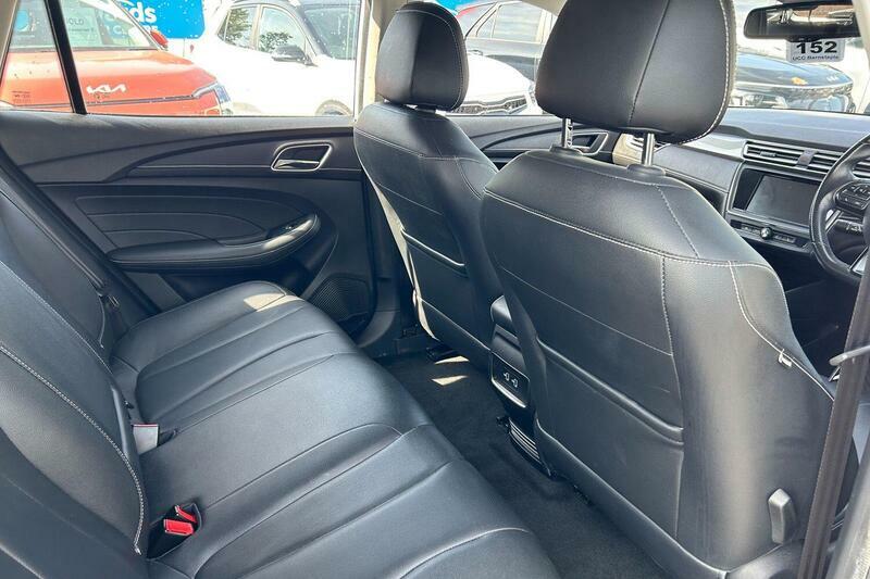 MG MG5 115Kw Excite Ev 53Kwh Red #12