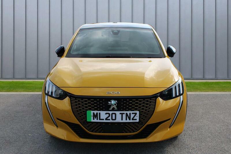 Peugeot e-208 50Kwh Gt Yellow #3
