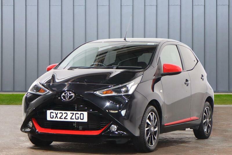 Toyota Aygo 1.0 Vvt-i X-trend X-shift Euro 6 Safety Sense Black #3