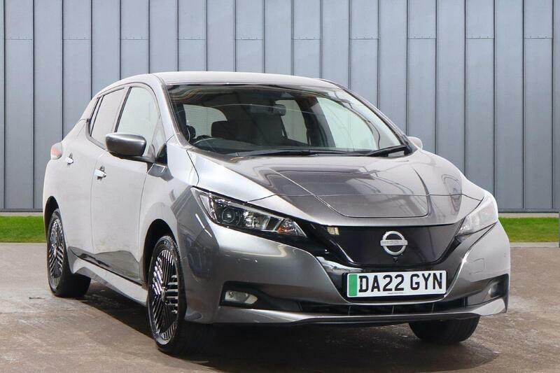 Nissan Leaf 59Kwh E N-connecta Grey