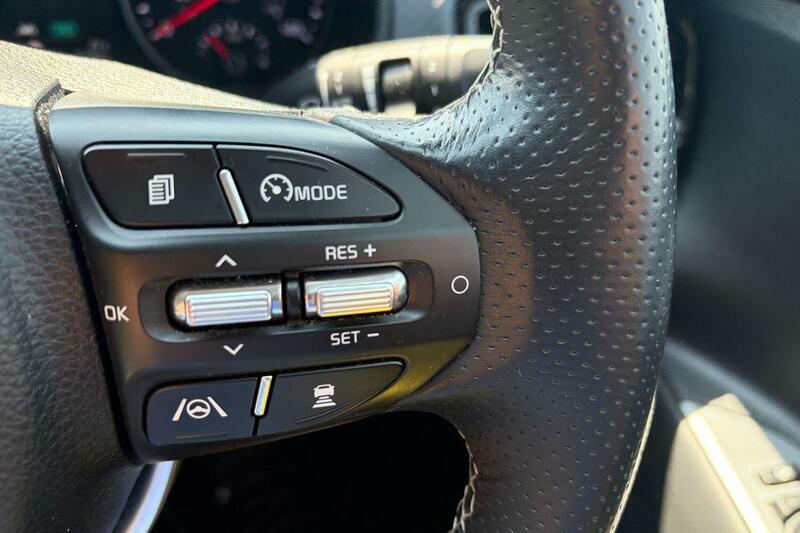 Kia Stonic 1.0T Gdi 98 2 Dct Black #12