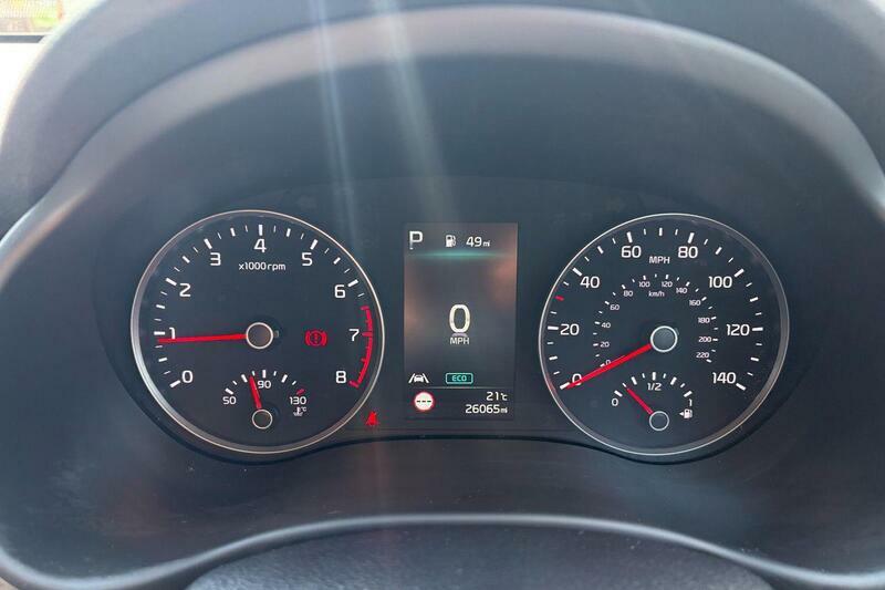 Kia Stonic 1.0T Gdi 98 2 Dct Black #17