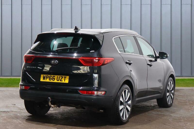 Kia Sportage Crdi 2 Isg White #9
