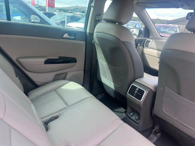 Kia Sportage Crdi 2 Isg White #32