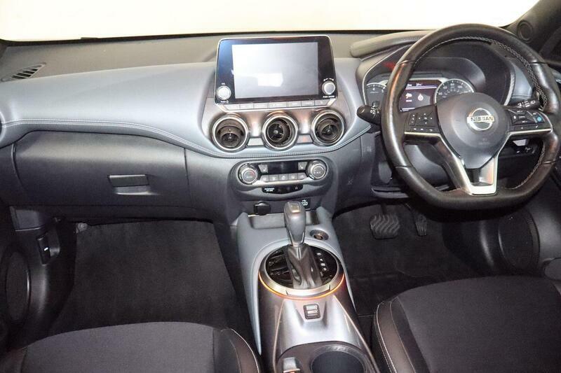 Nissan Juke 1.0 Dig-t 114 Tekna Black #10