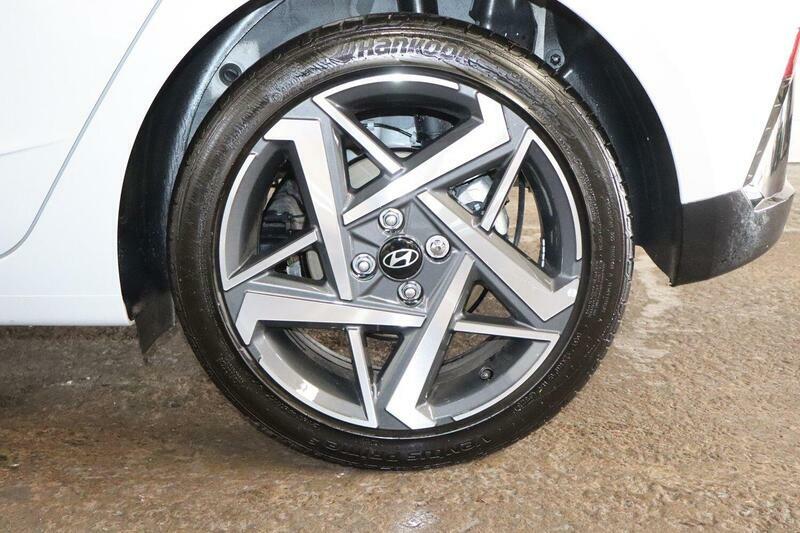 Hyundai I20 1.0T Gdi 90 Tech Line Grey #17