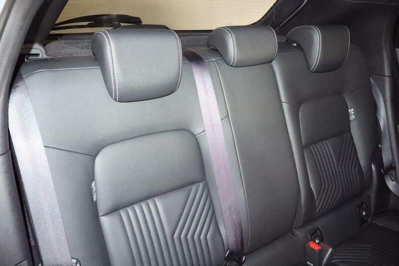 Nissan Juke 1.6 Hybrid Tekna Hatchback SJ26EKO #11