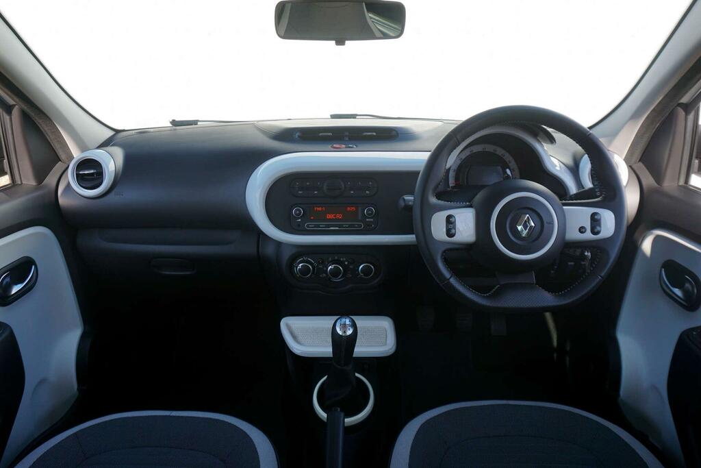 Renault Twingo Dynamique Yellow #27