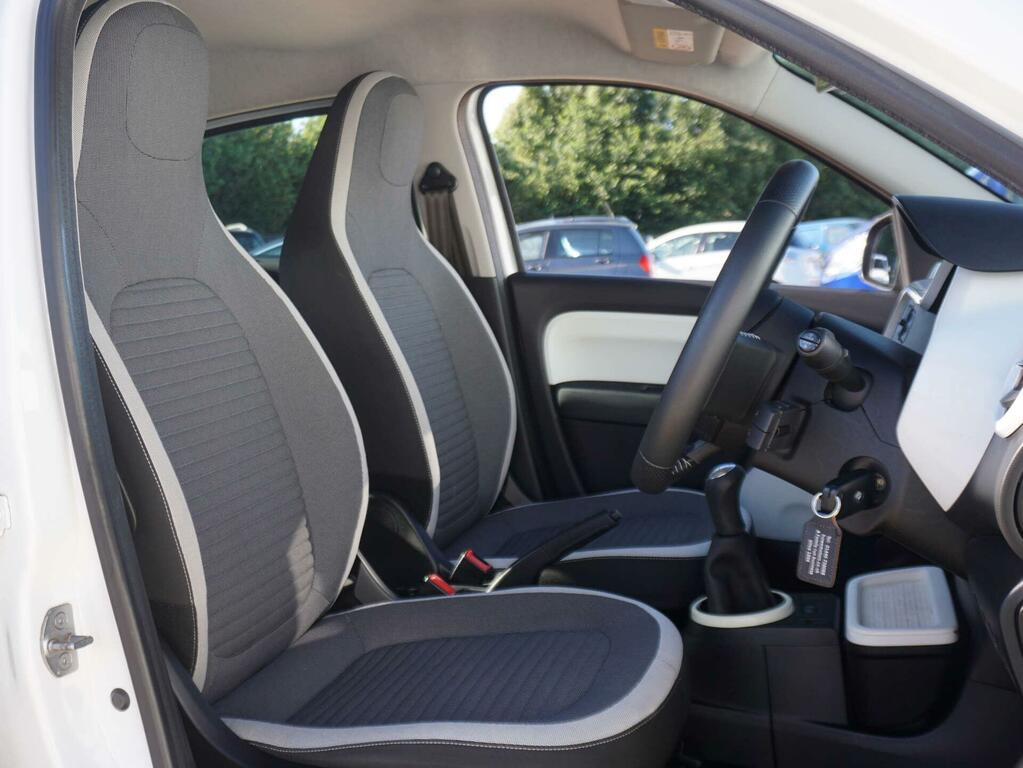 Renault Twingo Dynamique Yellow #7
