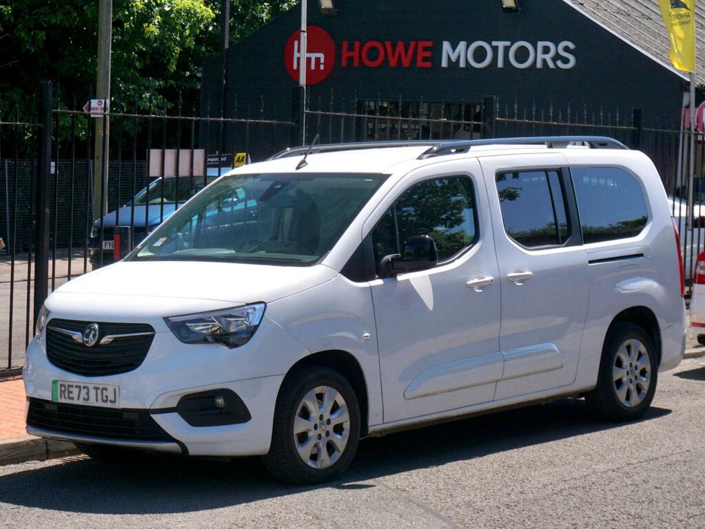 Vauxhall Combo Life Ultimate White