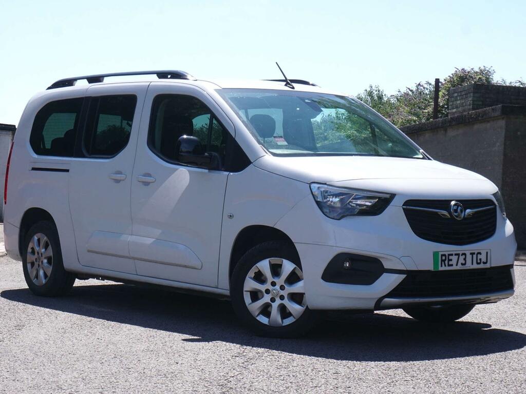 Vauxhall Combo Life Ultimate White #2