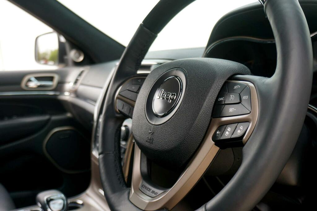 Jeep Grand Cherokee 3.0 Crd Summit Black #17