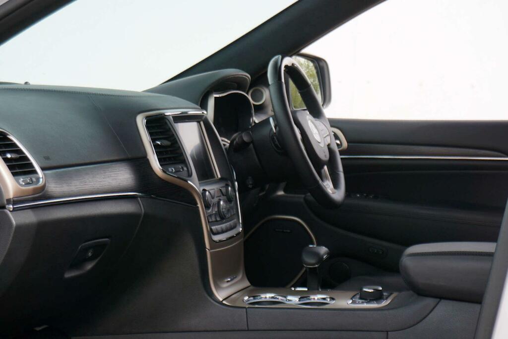 Jeep Grand Cherokee 3.0 Crd Summit Black #18