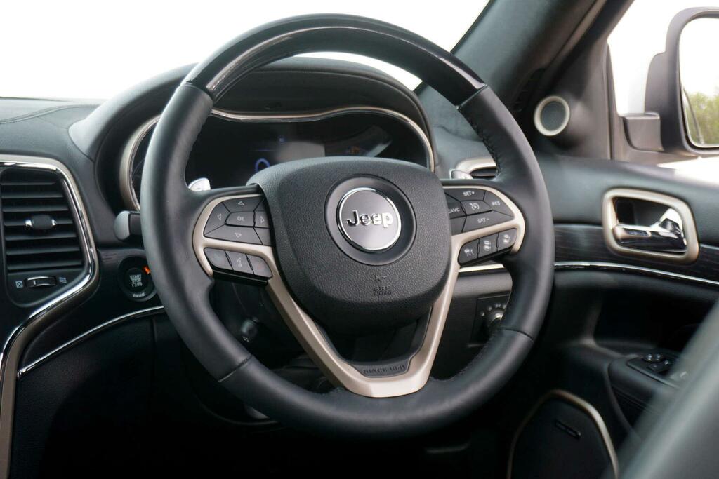 Jeep Grand Cherokee 3.0 Crd Summit Black #31