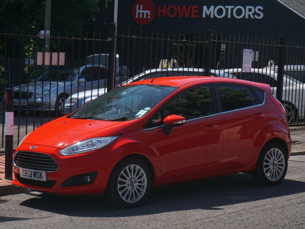 Ford Fiesta 1.5 Tdci Titanium Euro 5 Red