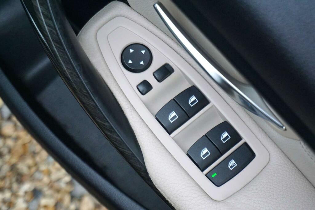 BMW 3 Series Efficientdynamics Black #46