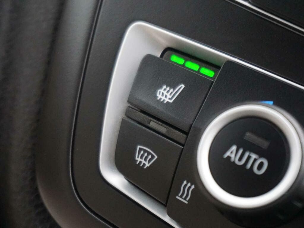 BMW 3 Series Efficientdynamics Black #12