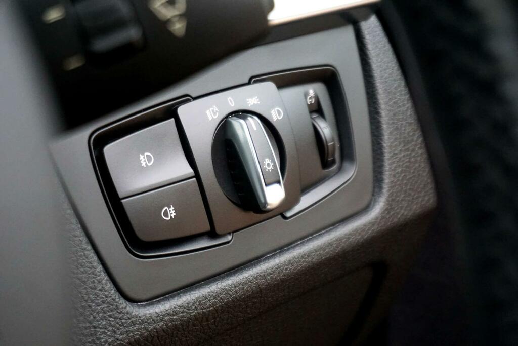 BMW 3 Series Efficientdynamics Black #45