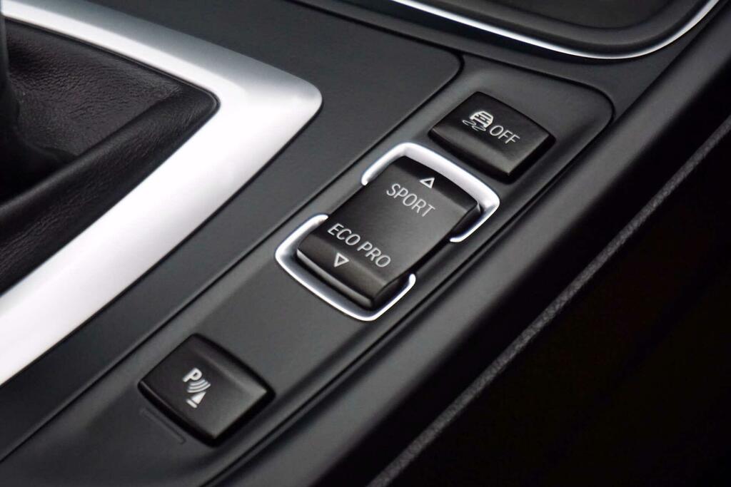 BMW 3 Series Efficientdynamics Black #26