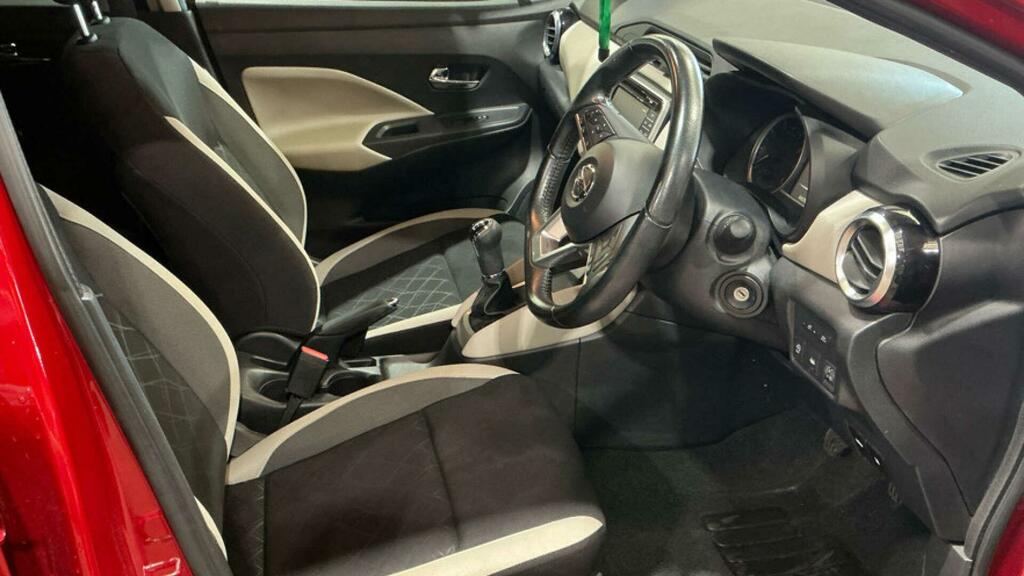 Nissan Micra N-connecta Red #5